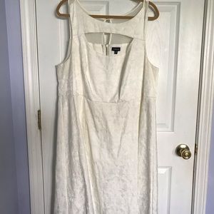 Torrid White Midi Dress - size 18